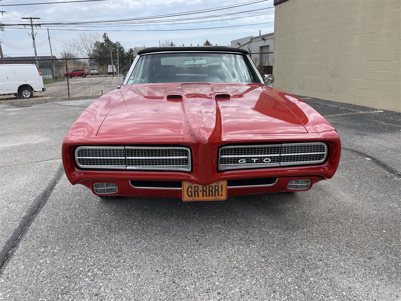 Pontiac-Gto-1969-Red-Black-6