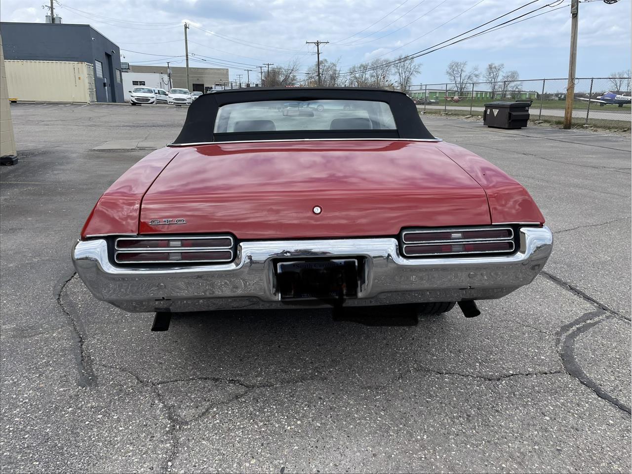 Pontiac-Gto-1969-Red-Black-8