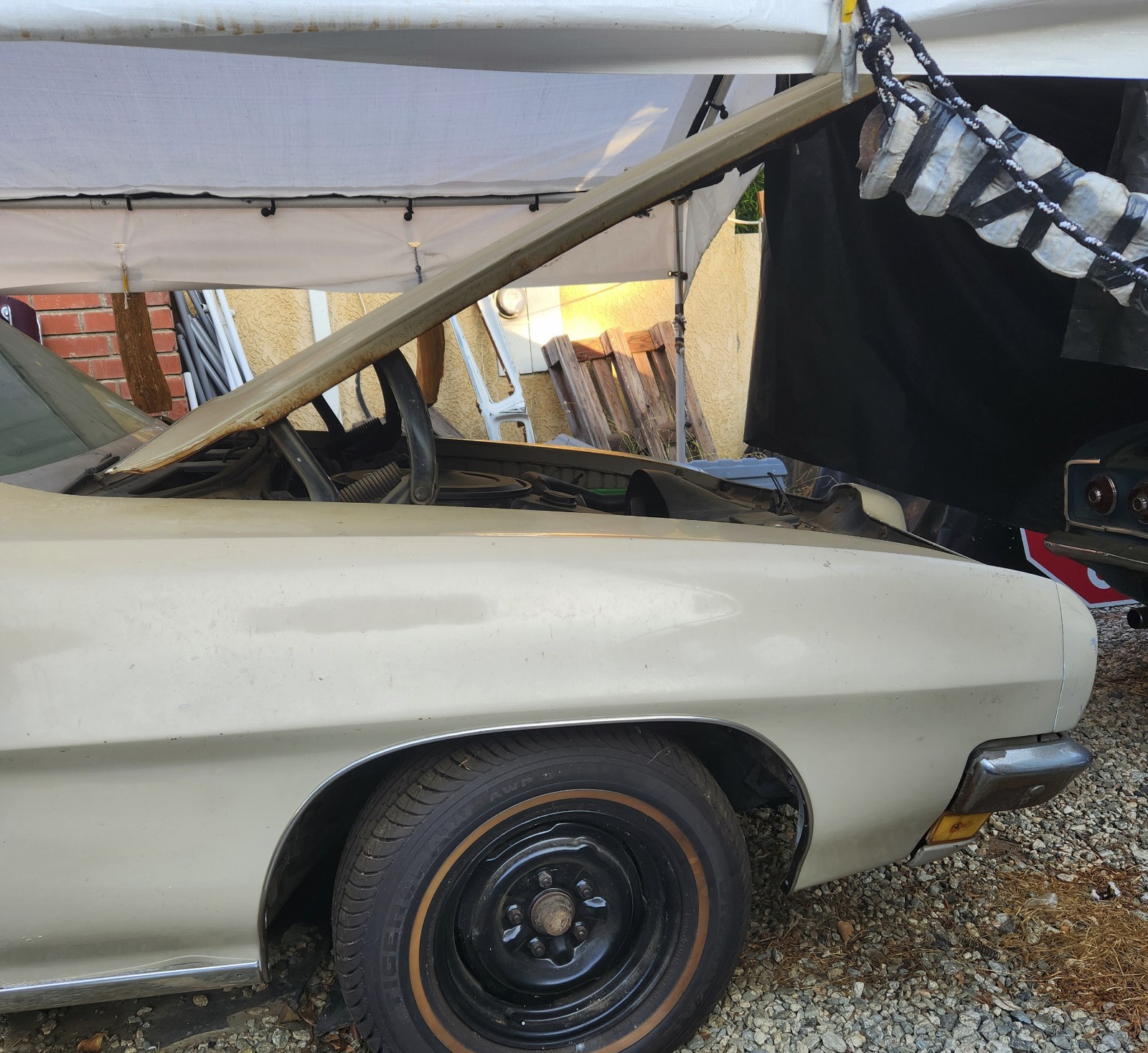 Pontiac-LEMANS-SPORT-1970-Convertible-10