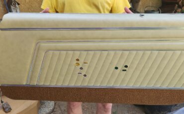 Pontiac-LEMANS-SPORT-1970-Convertible-19