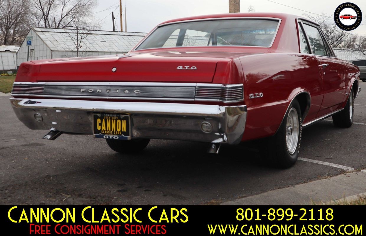 Pontiac-Le-Mans-1965-11