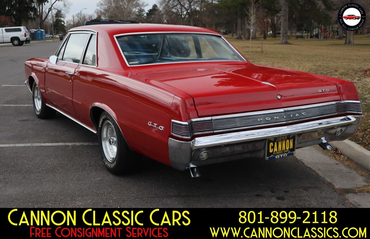 Pontiac-Le-Mans-1965-16