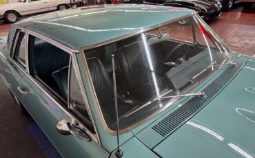 Pontiac-Le-Mans-1965-2-Door-11