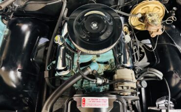 Pontiac-Le-Mans-1965-2-Door-21