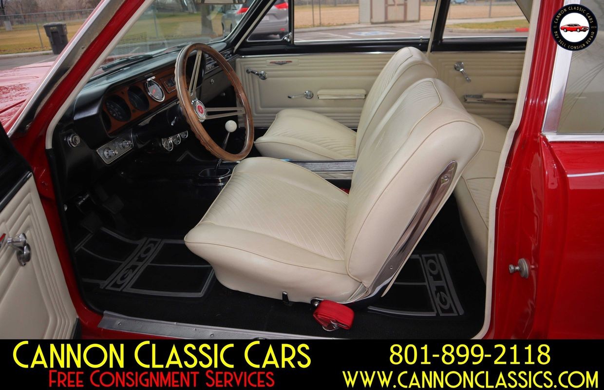 Pontiac-Le-Mans-1965-24