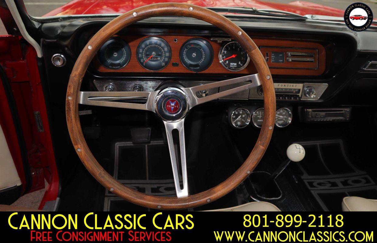 Pontiac-Le-Mans-1965-27