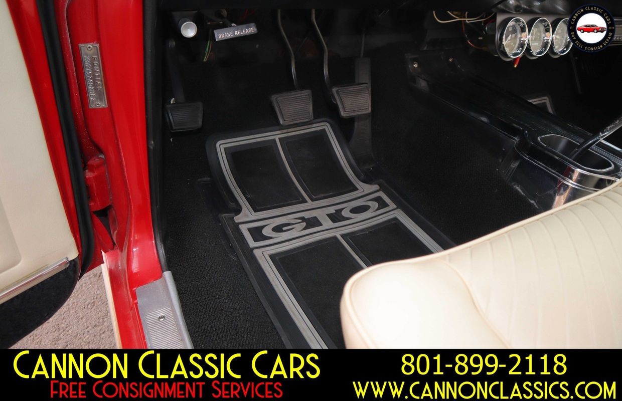 Pontiac-Le-Mans-1965-38