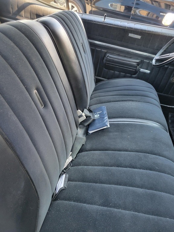 Pontiac-Le-Mans-1971-Coupe-20