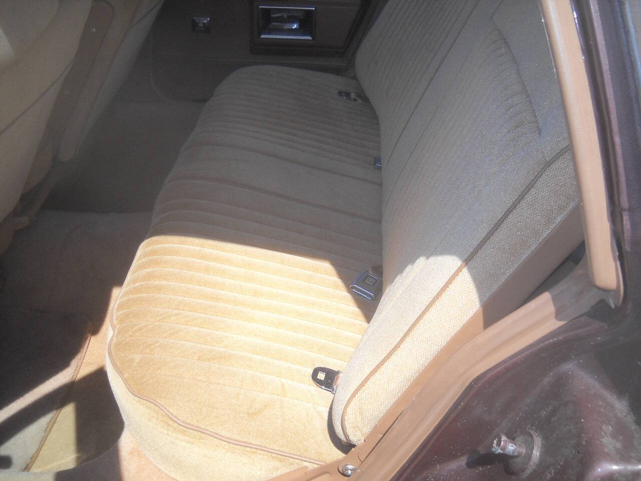 Pontiac-Safari-1988-Wagon-12