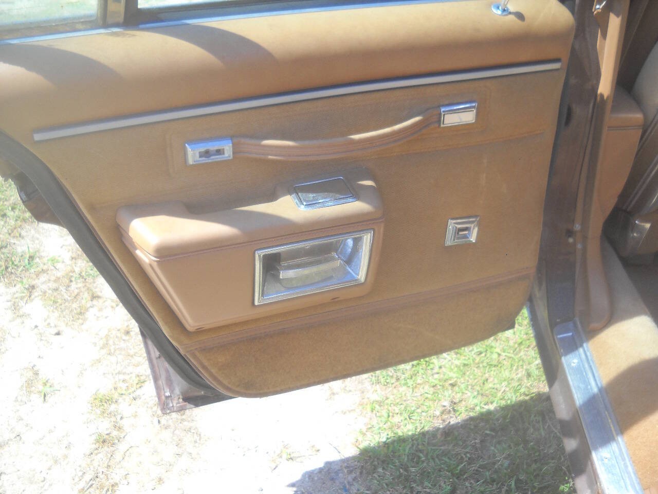 Pontiac-Safari-1988-Wagon-15