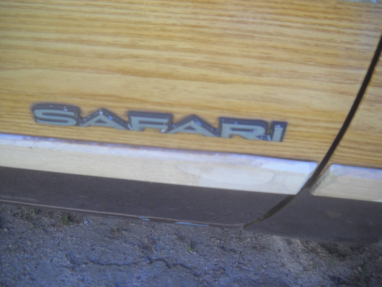 Pontiac-Safari-1988-Wagon-22