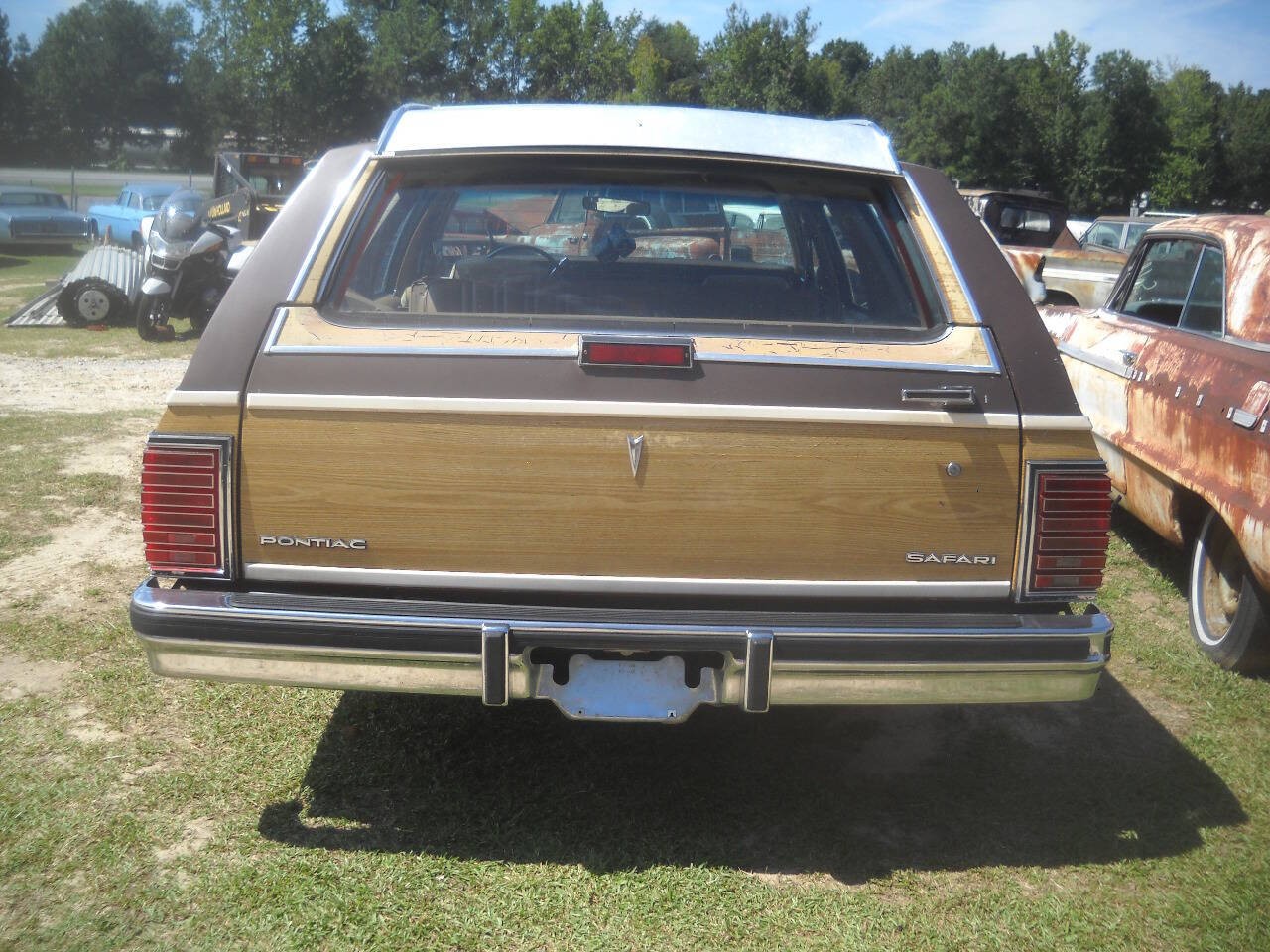 Pontiac-Safari-1988-Wagon-4