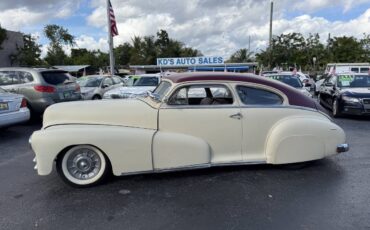 Pontiac-Silver-Streak-Steamliner-1948-Coupe-1