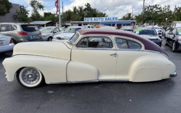 Pontiac-Silver-Streak-Steamliner-1948-Coupe-15