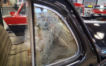 Pontiac-Six-Touring-Sedan-1938-Sedan-11