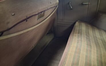 Pontiac-Six-Touring-Sedan-1938-Sedan-18