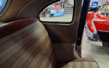 Pontiac-Six-Touring-Sedan-1938-Sedan-27