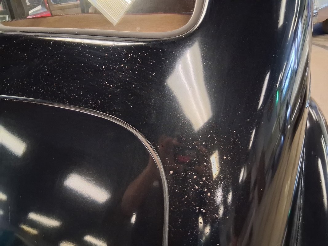 Pontiac-Six-Touring-Sedan-1938-Sedan-31