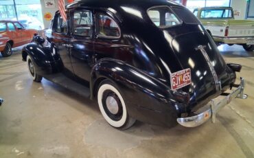 Pontiac-Six-Touring-Sedan-1938-Sedan-7