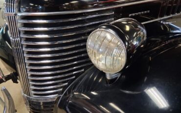 Pontiac-Six-Touring-Sedan-1938-Sedan-9