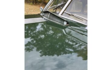 Pontiac-Streamliner-1947-Two-tone-green-Beige-11