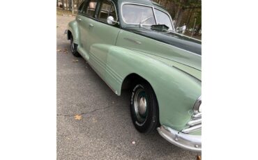 Pontiac-Streamliner-1947-Two-tone-green-Beige-4