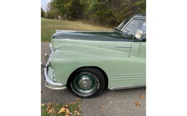 Pontiac-Streamliner-1947-Two-tone-green-Beige-8