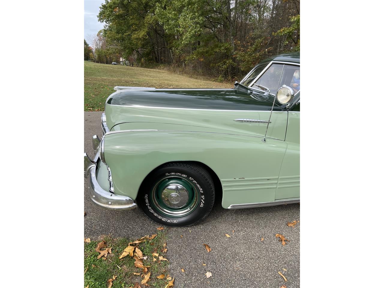 Pontiac-Streamliner-1947-Two-tone-green-Beige-8