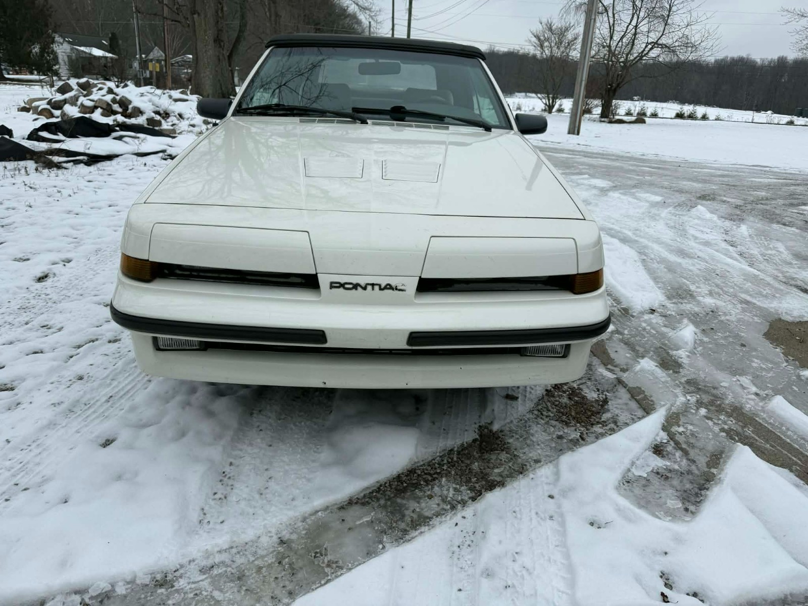 Pontiac-Sunbird-1989-Convertible-1