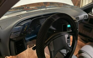 Pontiac-Sunbird-1989-Convertible-12