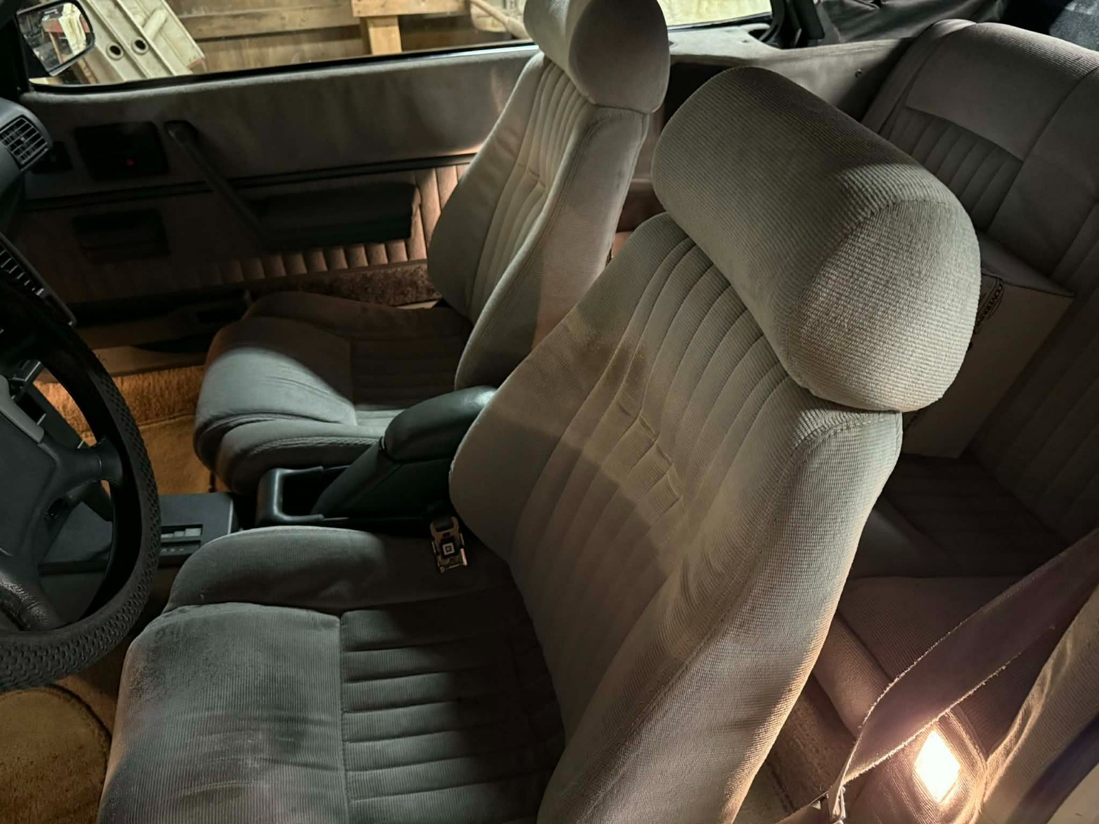 Pontiac-Sunbird-1989-Convertible-15