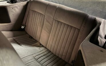 Pontiac-Sunbird-1989-Convertible-16