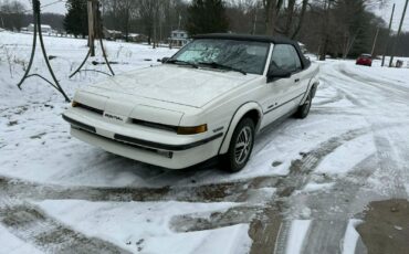 Pontiac-Sunbird-1989-Convertible-2