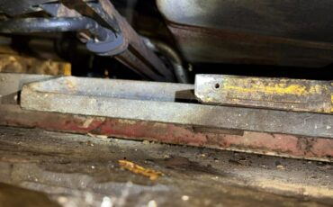 Pontiac-Sunbird-1989-Convertible-28