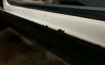 Pontiac-Sunbird-1989-Convertible-32