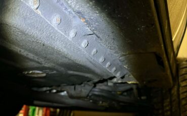 Pontiac-Sunbird-1989-Convertible-37