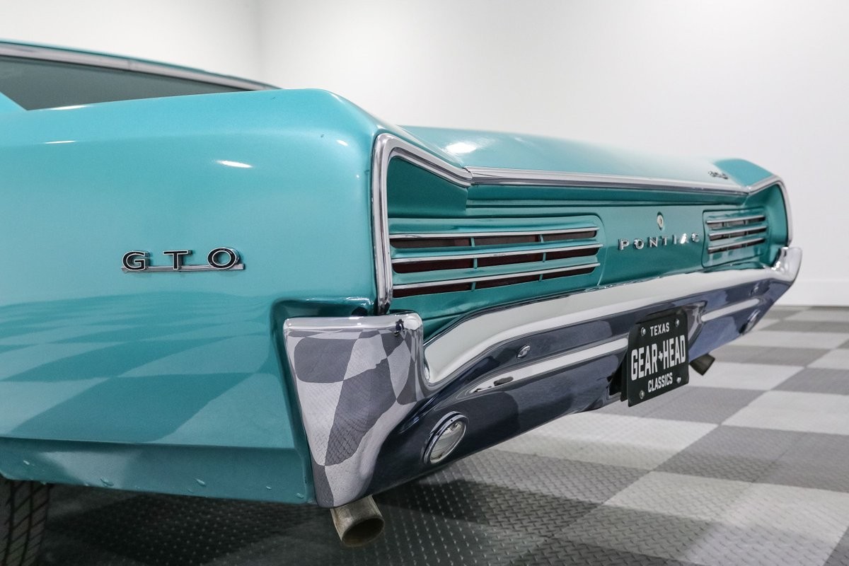 Pontiac-Tempest-1966-Coupe-10