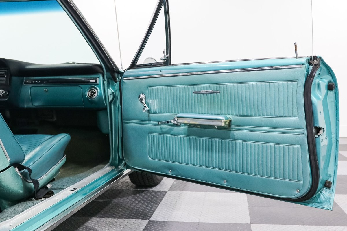 Pontiac-Tempest-1966-Coupe-19