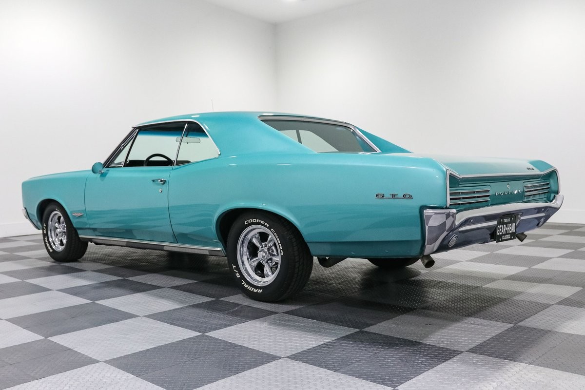 Pontiac-Tempest-1966-Coupe-4