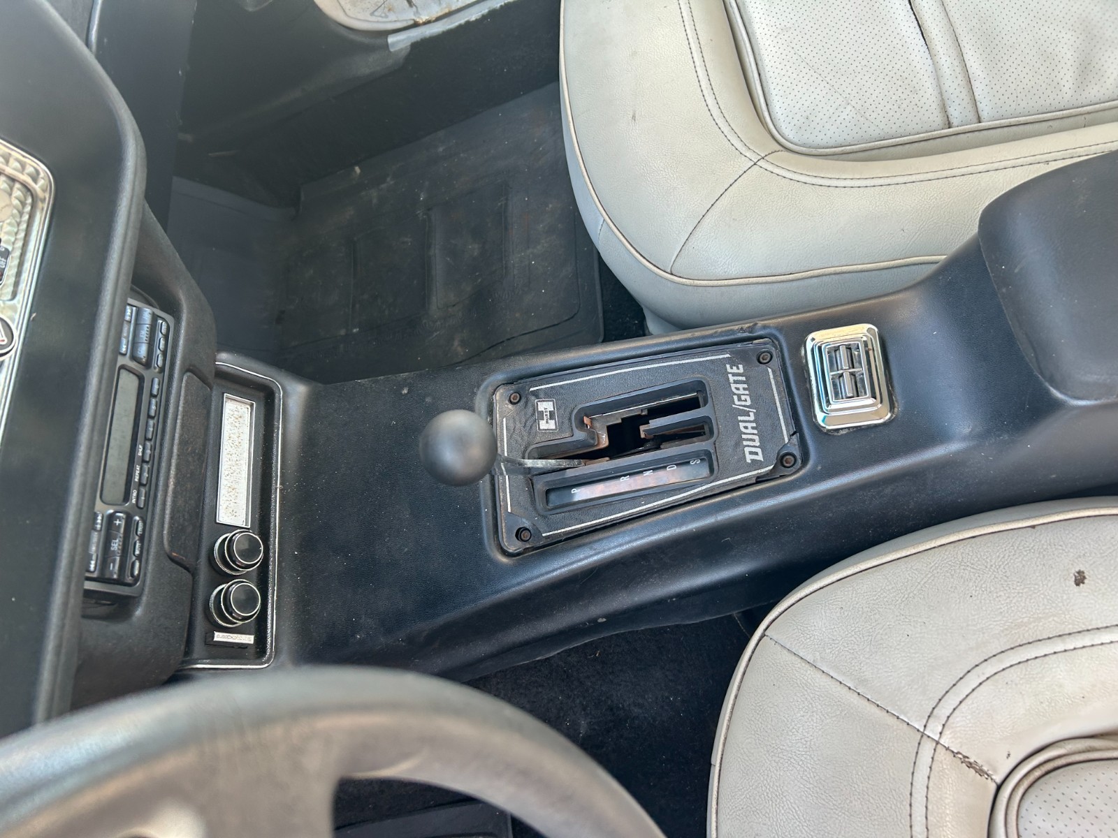 Pontiac-Trans-Am-1974-Coupe-10