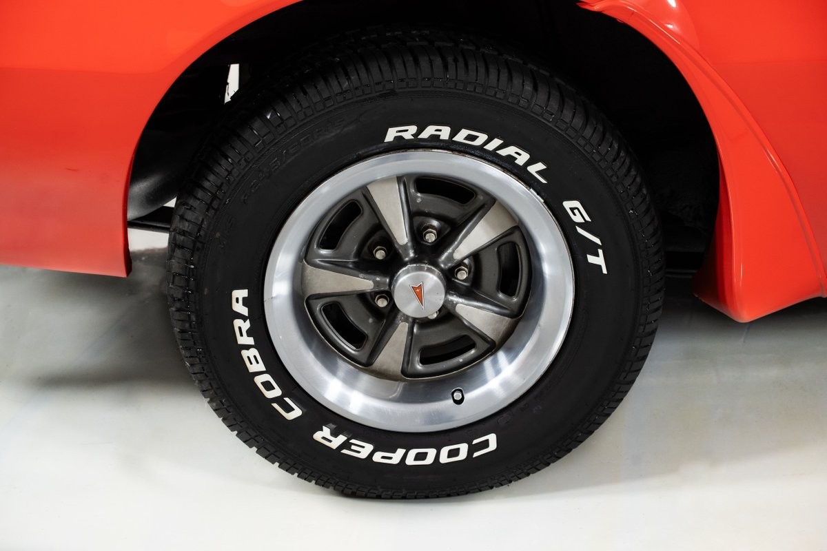 Pontiac-Trans-Am-1975-Coupe-17