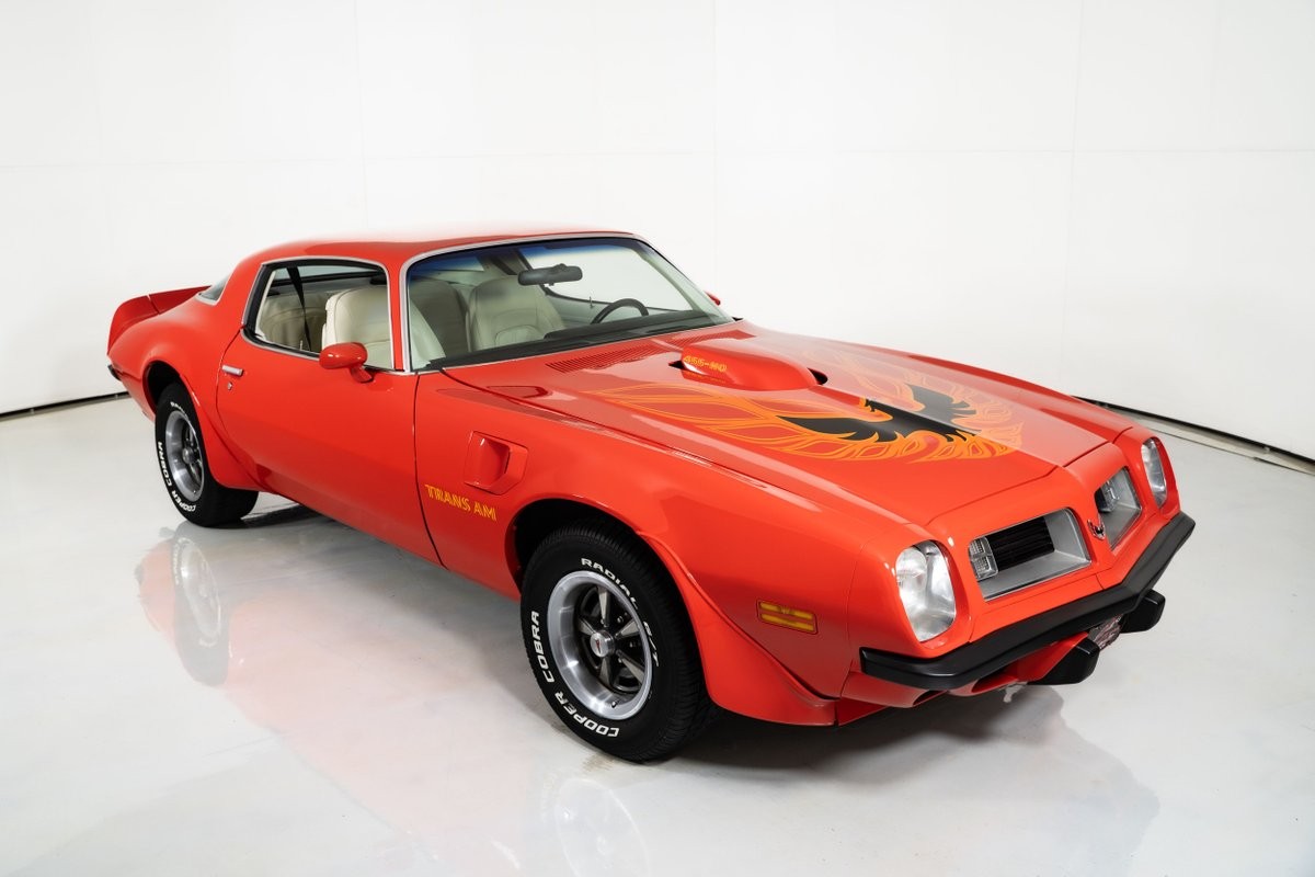 Pontiac-Trans-Am-1975-Coupe-19