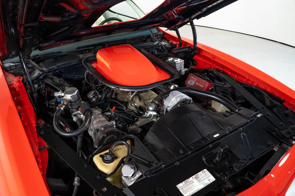 Pontiac-Trans-Am-1975-Coupe-2