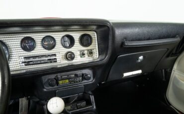 Pontiac-Trans-Am-1975-Coupe-30