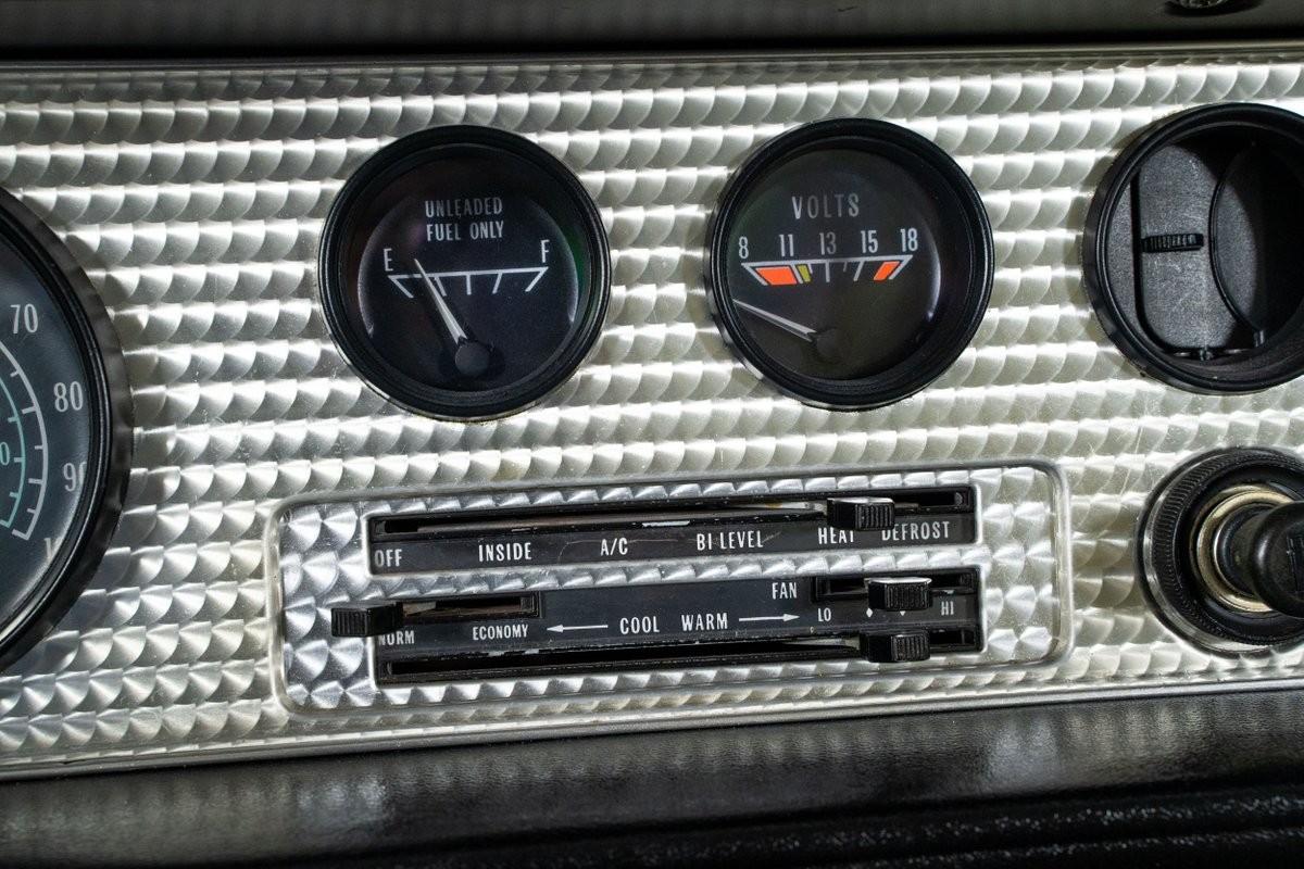 Pontiac-Trans-Am-1975-Coupe-31