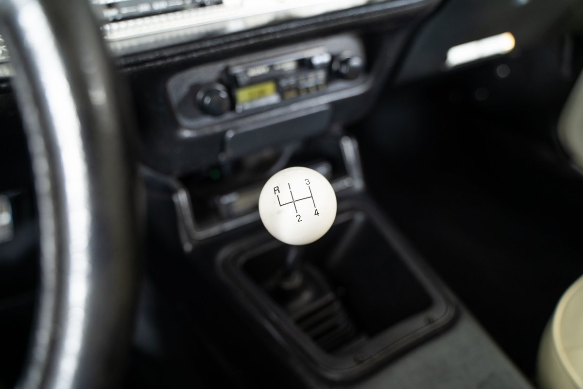 Pontiac-Trans-Am-1975-Coupe-34