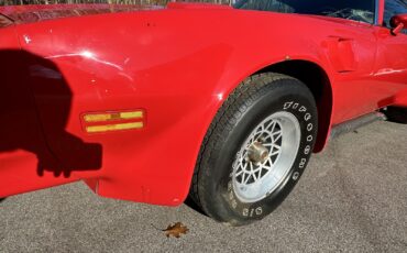 Pontiac-Trans-Am-1977-Coupe-15