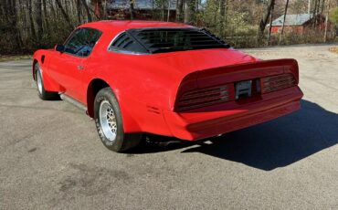 Pontiac-Trans-Am-1977-Coupe-7