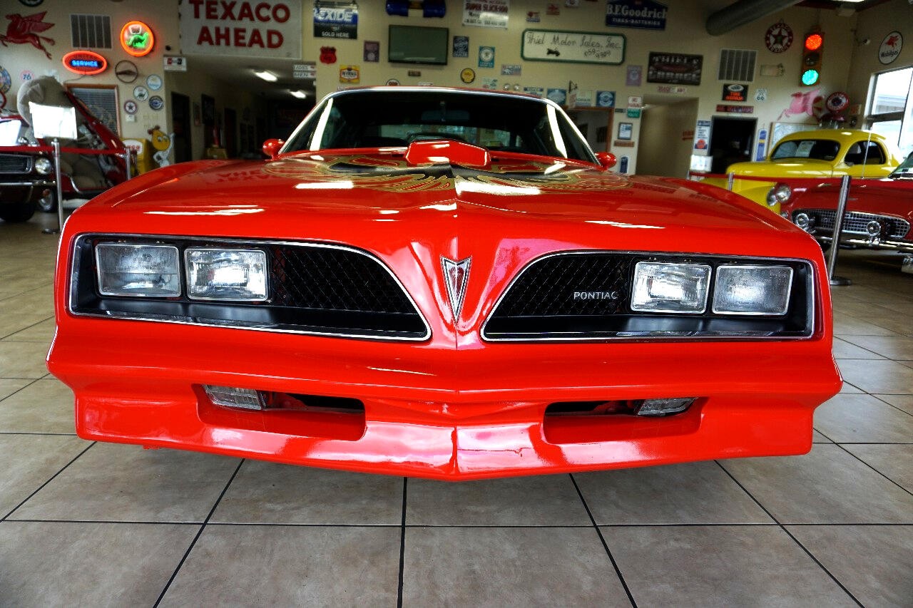 Pontiac-Trans-Am-1978-Classic-Car-15