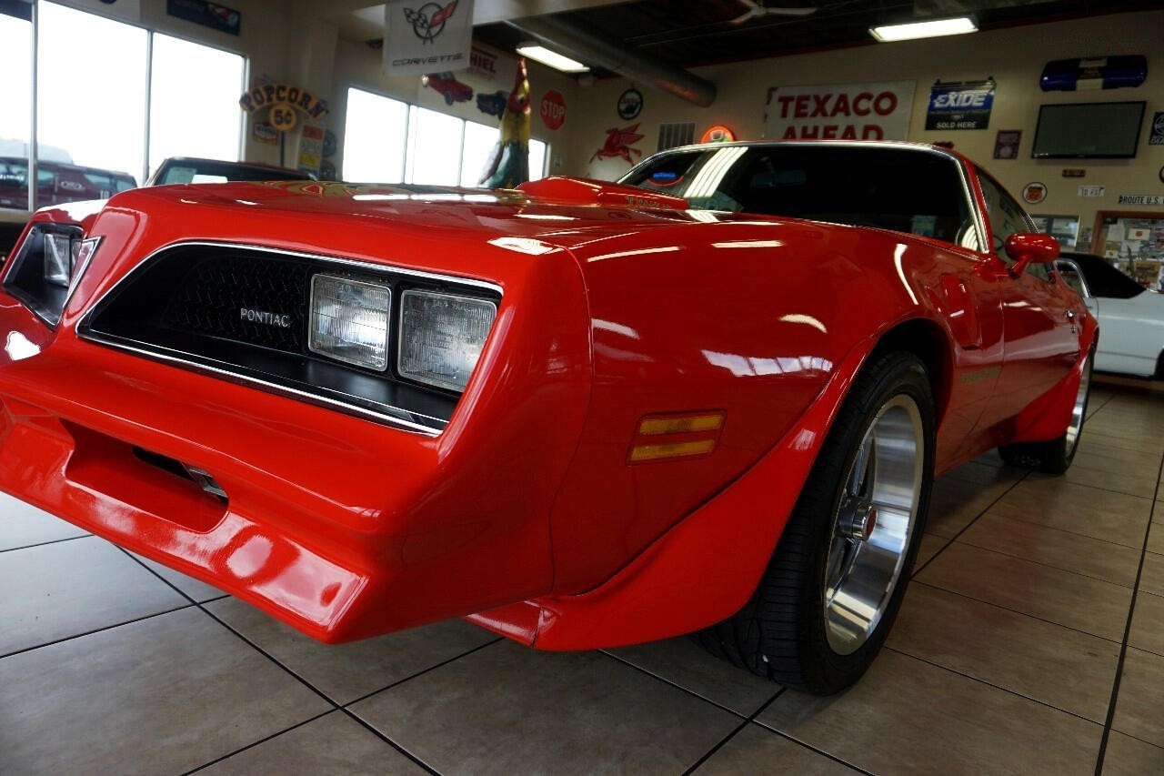 Pontiac-Trans-Am-1978-Classic-Car-16
